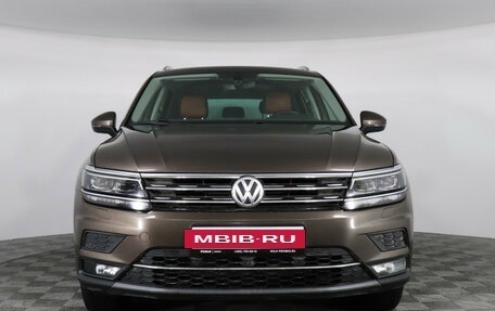 Volkswagen Tiguan II, 2017 год, 2 999 000 рублей, 2 фотография