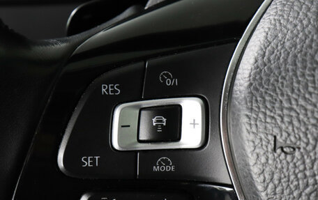 Volkswagen Tiguan II, 2017 год, 2 999 000 рублей, 15 фотография