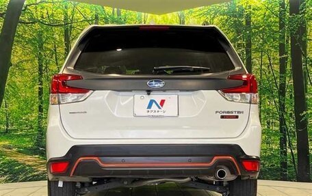 Subaru Forester, 2022 год, 2 390 000 рублей, 6 фотография