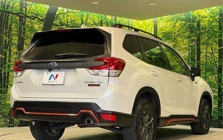 Subaru Forester, 2022 год, 2 390 000 рублей, 7 фотография