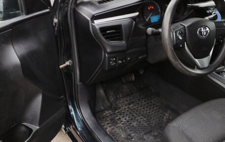 Toyota Corolla, 2013 год, 1 100 000 рублей, 22 фотография