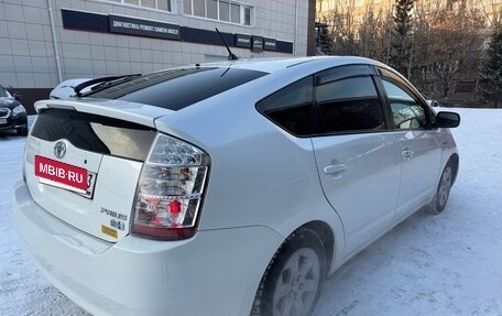 Toyota Prius, 2006 год, 700 000 рублей, 6 фотография