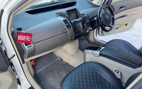 Toyota Prius, 2006 год, 700 000 рублей, 17 фотография