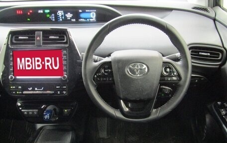 Toyota Prius IV XW50, 2022 год, 1 710 020 рублей, 8 фотография