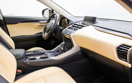 Lexus NX I, 2014 год, 2 880 000 рублей, 9 фотография