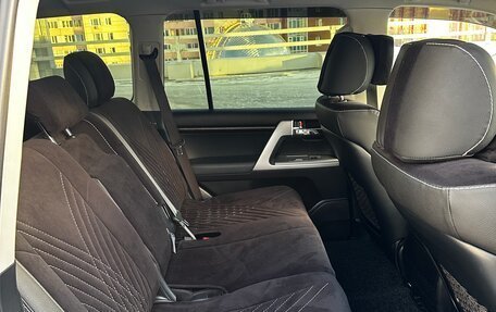 Toyota Land Cruiser 200, 2013 год, 4 700 000 рублей, 9 фотография