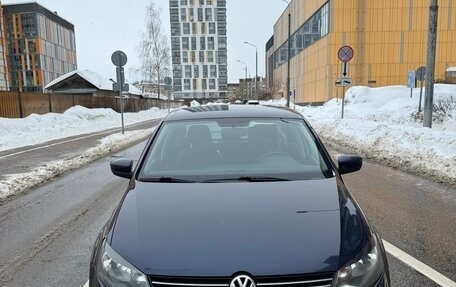 Volkswagen Polo VI (EU Market), 2012 год, 909 999 рублей, 2 фотография