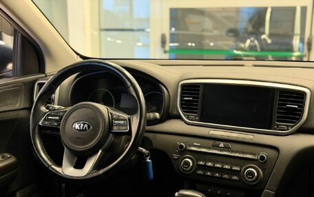 KIA Sportage IV рестайлинг, 2020 год, 2 470 500 рублей, 8 фотография