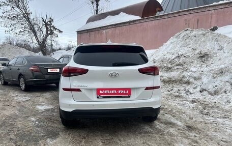 Hyundai Tucson III, 2019 год, 2 300 000 рублей, 3 фотография