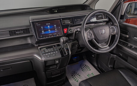 Honda Stepwgn IV, 2021 год, 2 879 000 рублей, 17 фотография