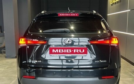 Lexus NX I, 2017 год, 3 000 000 рублей, 6 фотография