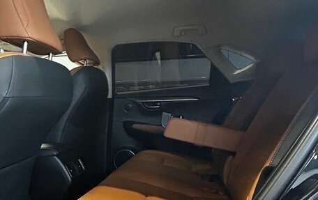 Lexus NX I, 2017 год, 3 000 000 рублей, 18 фотография