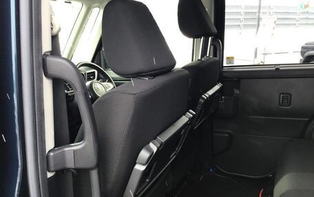 Toyota Roomy I, 2022 год, 972 000 рублей, 10 фотография