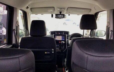 Toyota Roomy I, 2022 год, 972 000 рублей, 15 фотография