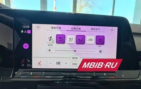 Volkswagen Golf VIII, 2021 год, 1 550 000 рублей, 11 фотография