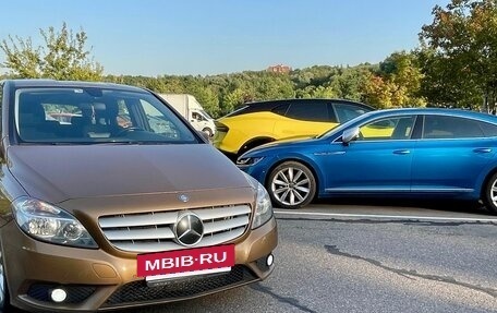 Mercedes-Benz B-Класс, 2013 год, 1 050 000 рублей, 4 фотография