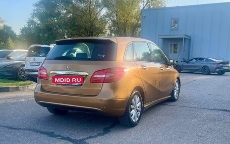 Mercedes-Benz B-Класс, 2013 год, 1 050 000 рублей, 3 фотография