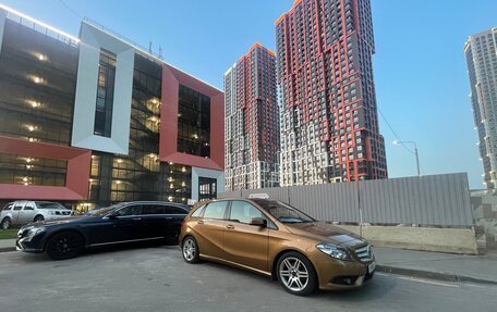 Mercedes-Benz B-Класс, 2013 год, 1 050 000 рублей, 19 фотография