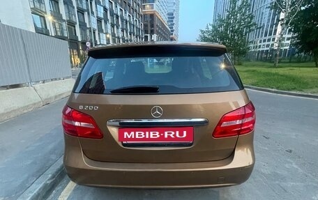 Mercedes-Benz B-Класс, 2013 год, 1 050 000 рублей, 21 фотография