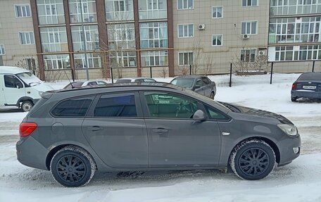 Opel Astra J, 2012 год, 620 000 рублей, 4 фотография