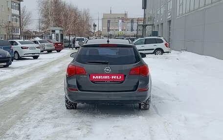 Opel Astra J, 2012 год, 620 000 рублей, 7 фотография