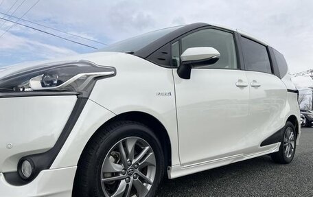 Toyota Sienta II, 2022 год, 1 250 001 рублей, 8 фотография