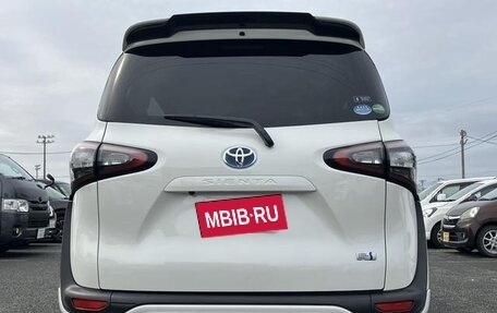 Toyota Sienta II, 2022 год, 1 250 001 рублей, 7 фотография