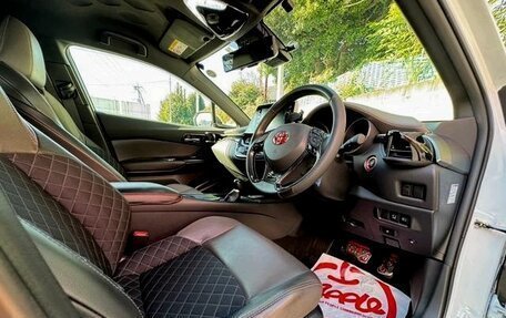 Toyota C-HR I рестайлинг, 2022 год, 1 915 000 рублей, 11 фотография