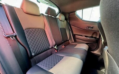 Toyota C-HR I рестайлинг, 2022 год, 1 915 000 рублей, 22 фотография