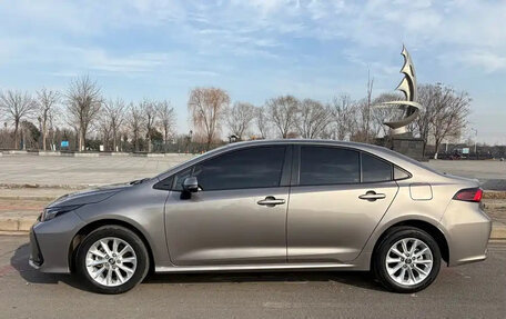 Toyota Corolla, 2022 год, 1 150 000 рублей, 4 фотография