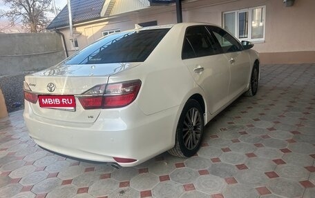 Toyota Camry, 2017 год, 2 158 000 рублей, 3 фотография