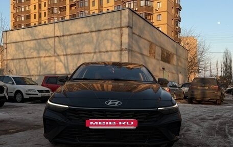 Hyundai Elantra, 2024 год, 2 300 000 рублей, 4 фотография