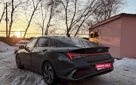 Hyundai Elantra, 2024 год, 2 300 000 рублей, 9 фотография