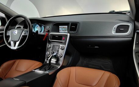 Volvo S60 III, 2015 год, 1 648 000 рублей, 13 фотография