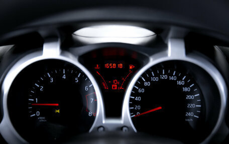 Nissan Juke II, 2011 год, 750 000 рублей, 15 фотография