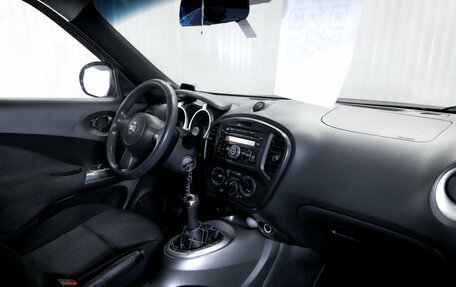 Nissan Juke II, 2011 год, 750 000 рублей, 16 фотография