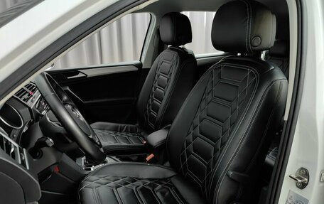 Volkswagen Tiguan II, 2020 год, 2 405 000 рублей, 6 фотография