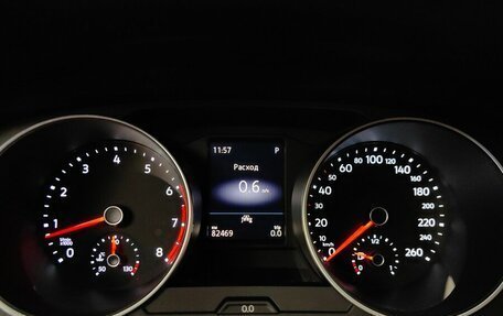 Volkswagen Tiguan II, 2020 год, 2 405 000 рублей, 10 фотография