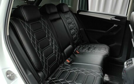 Volkswagen Tiguan II, 2020 год, 2 405 000 рублей, 9 фотография