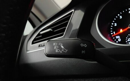 Volkswagen Tiguan II, 2020 год, 2 405 000 рублей, 20 фотография