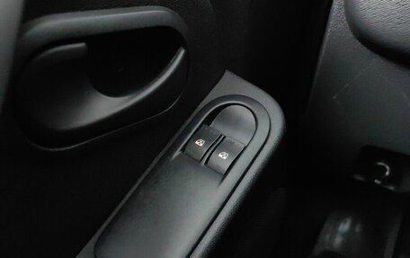 Renault Duster I рестайлинг, 2013 год, 748 000 рублей, 23 фотография