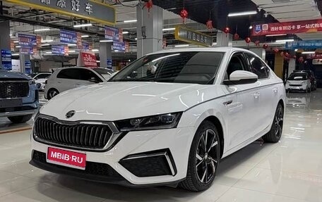 Skoda Octavia IV, 2022 год, 1 989 760 рублей, 1 фотография