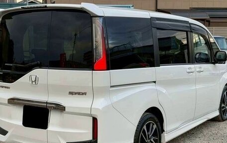 Honda Stepwgn IV, 2021 год, 2 056 000 рублей, 5 фотография