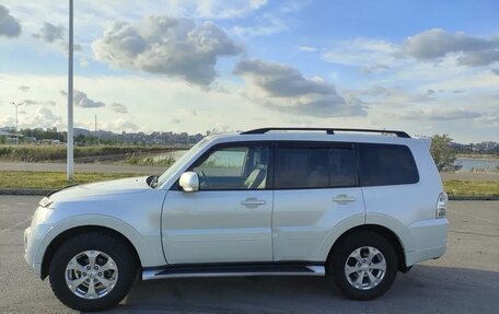 Mitsubishi Pajero IV, 2014 год, 2 500 000 рублей, 3 фотография