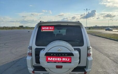 Mitsubishi Pajero IV, 2014 год, 2 500 000 рублей, 11 фотография