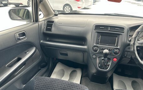 Honda Stream I рестайлинг, 2001 год, 799 000 рублей, 16 фотография