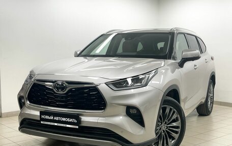 Toyota Highlander, 2025 год, 5 850 000 рублей, 2 фотография