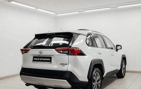 Toyota RAV4, 2025 год, 4 400 000 рублей, 5 фотография