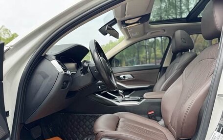 BMW 3 серия, 2022 год, 2 770 000 рублей, 6 фотография