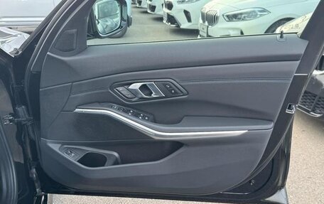 BMW 3 серия, 2025 год, 4 300 000 рублей, 27 фотография